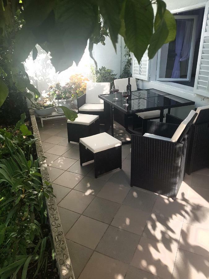 R Apartment Makarska